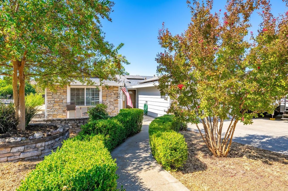 3296 Kathy Way, Loomis, CA 95650