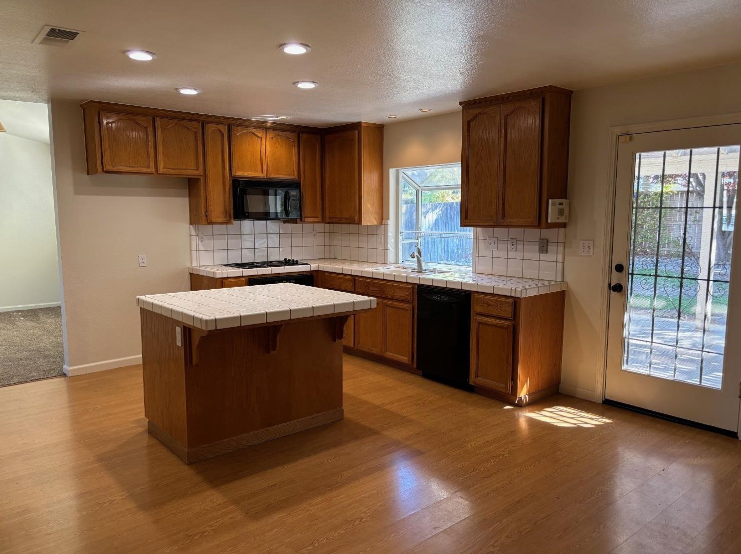 239 Fairwood Dr, Valley Home, CA 95361