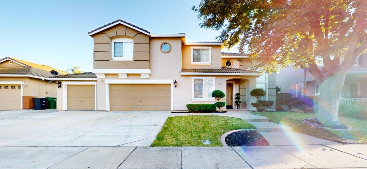 1912 Plum Way, Modesto, CA 95356