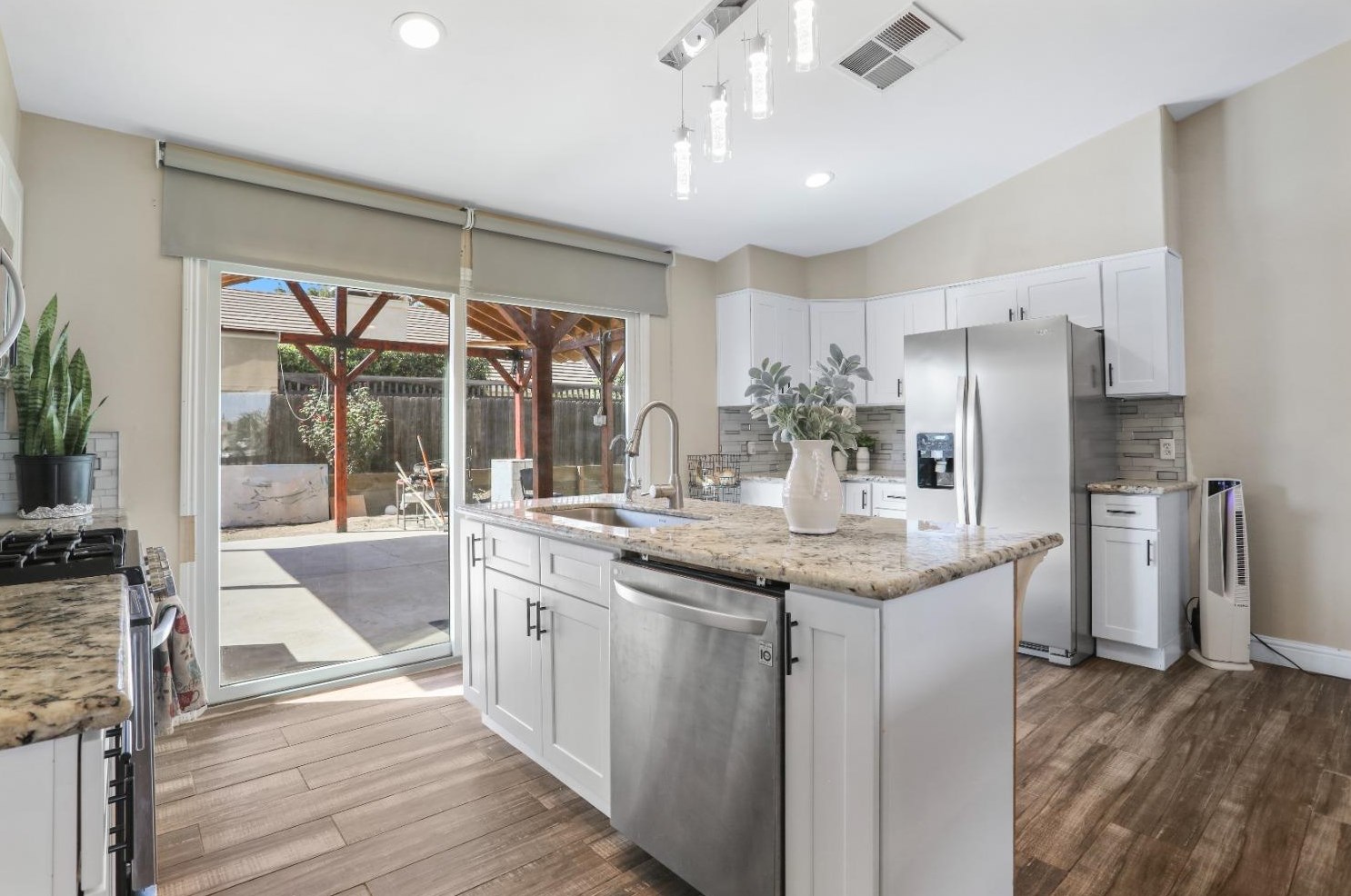 1207 Duck Blind Cir, Newman, CA 95360