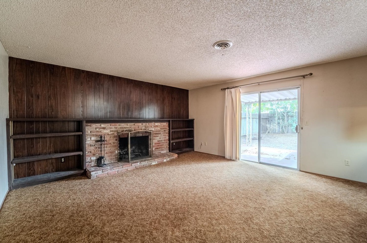 1277 Kimberly Dr, Yuba City, CA 95993