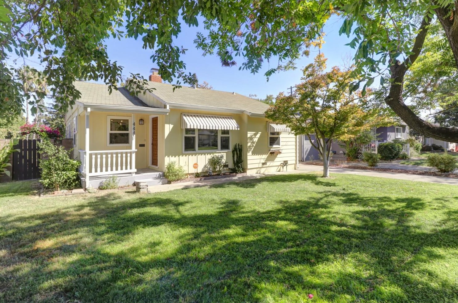 4441 62nd St, Sacramento, CA 95820-4241