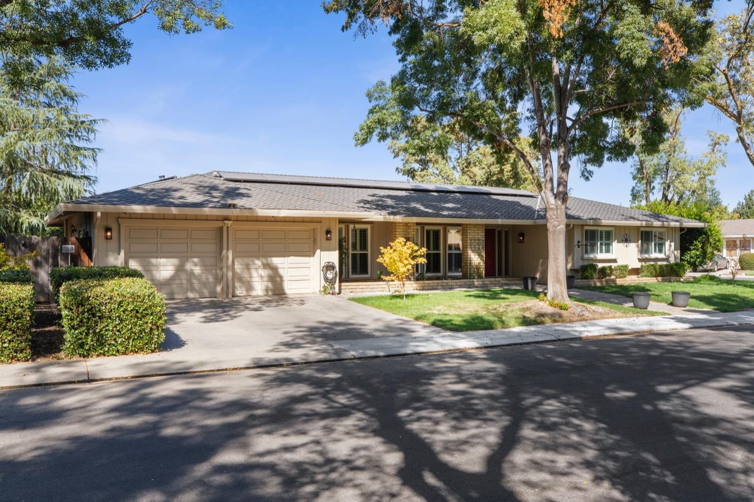 2709 Deerfield Pl, Modesto, CA 95355