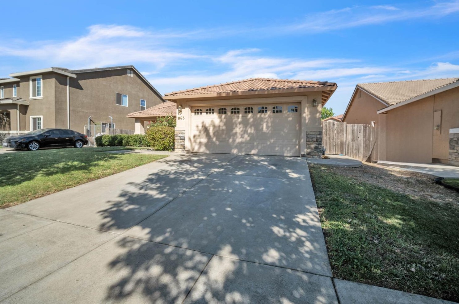 1675 Emmett Way, Yuba City, CA 95993