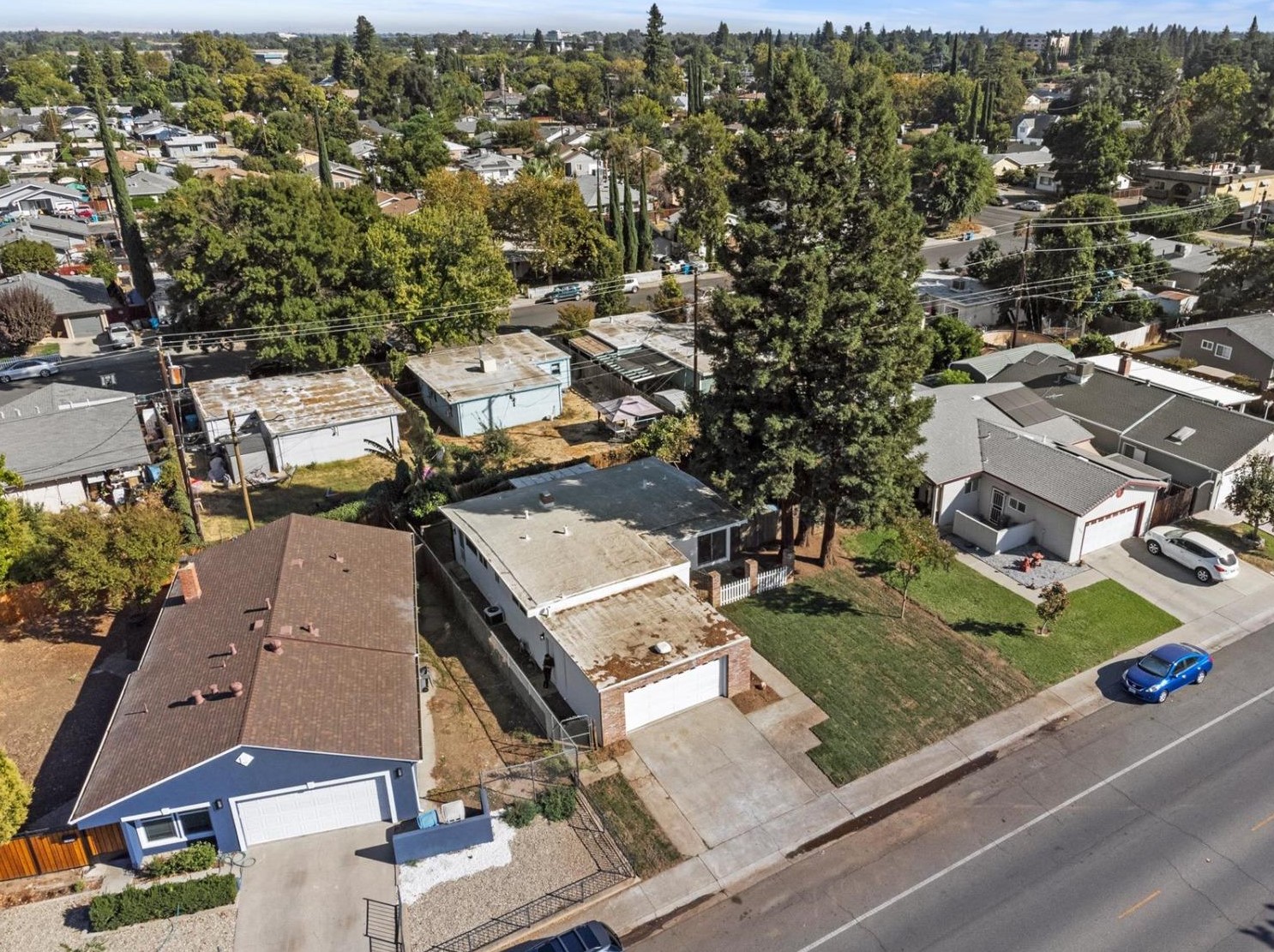 1431 Clark Ave, Yuba City CA  95991-2821 exterior