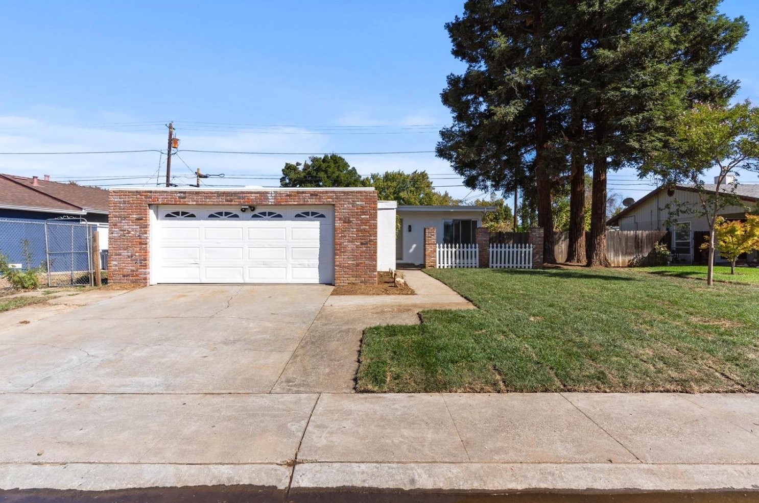 1431 Clark Ave, Yuba City, CA 95991-2821