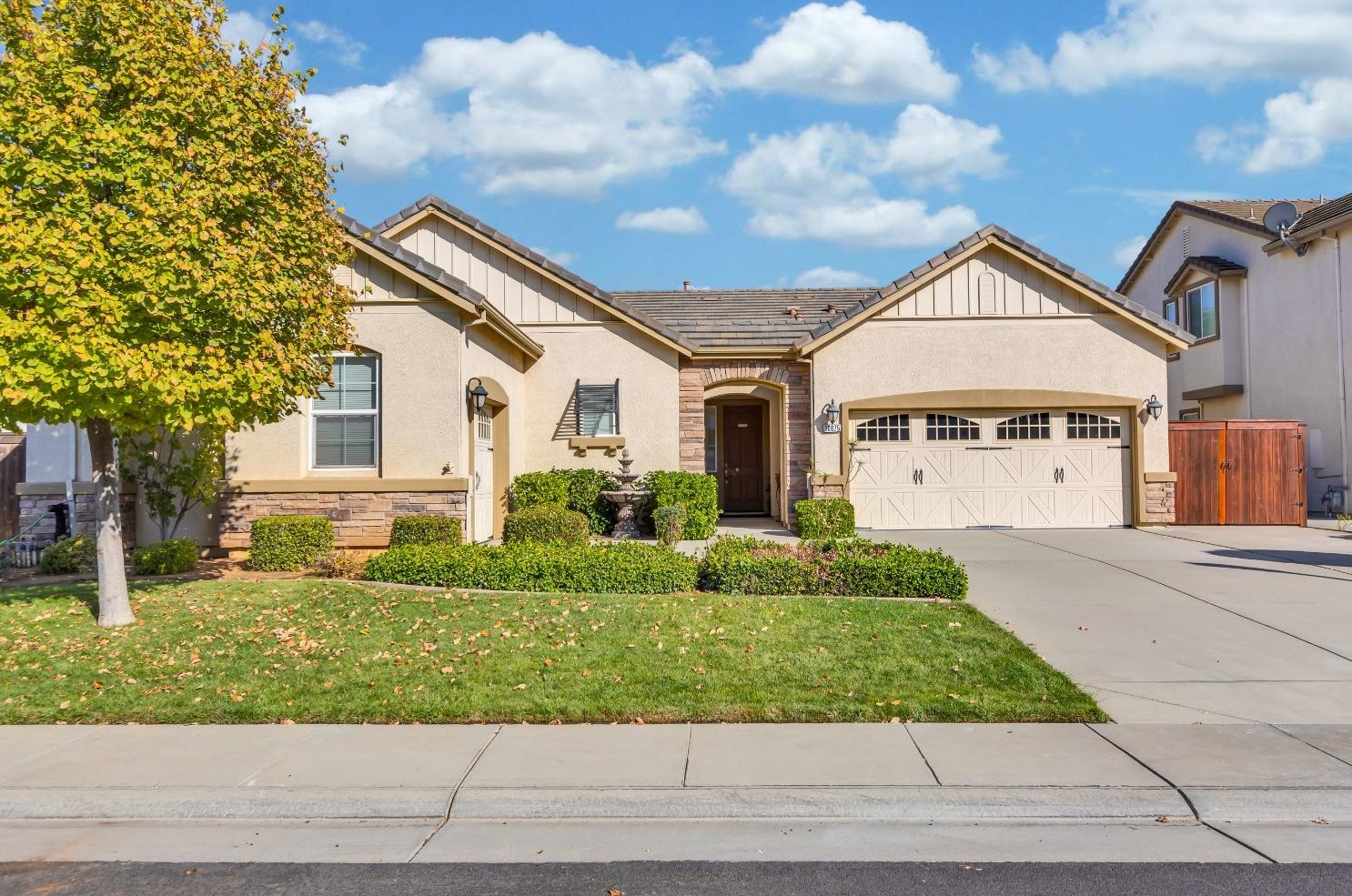 10075 Winkle Cir, Elk Grove, CA 95757-6275