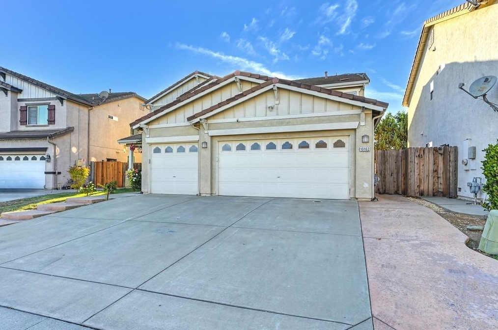 10162 Clairina Way, Elk Grove, CA 95757