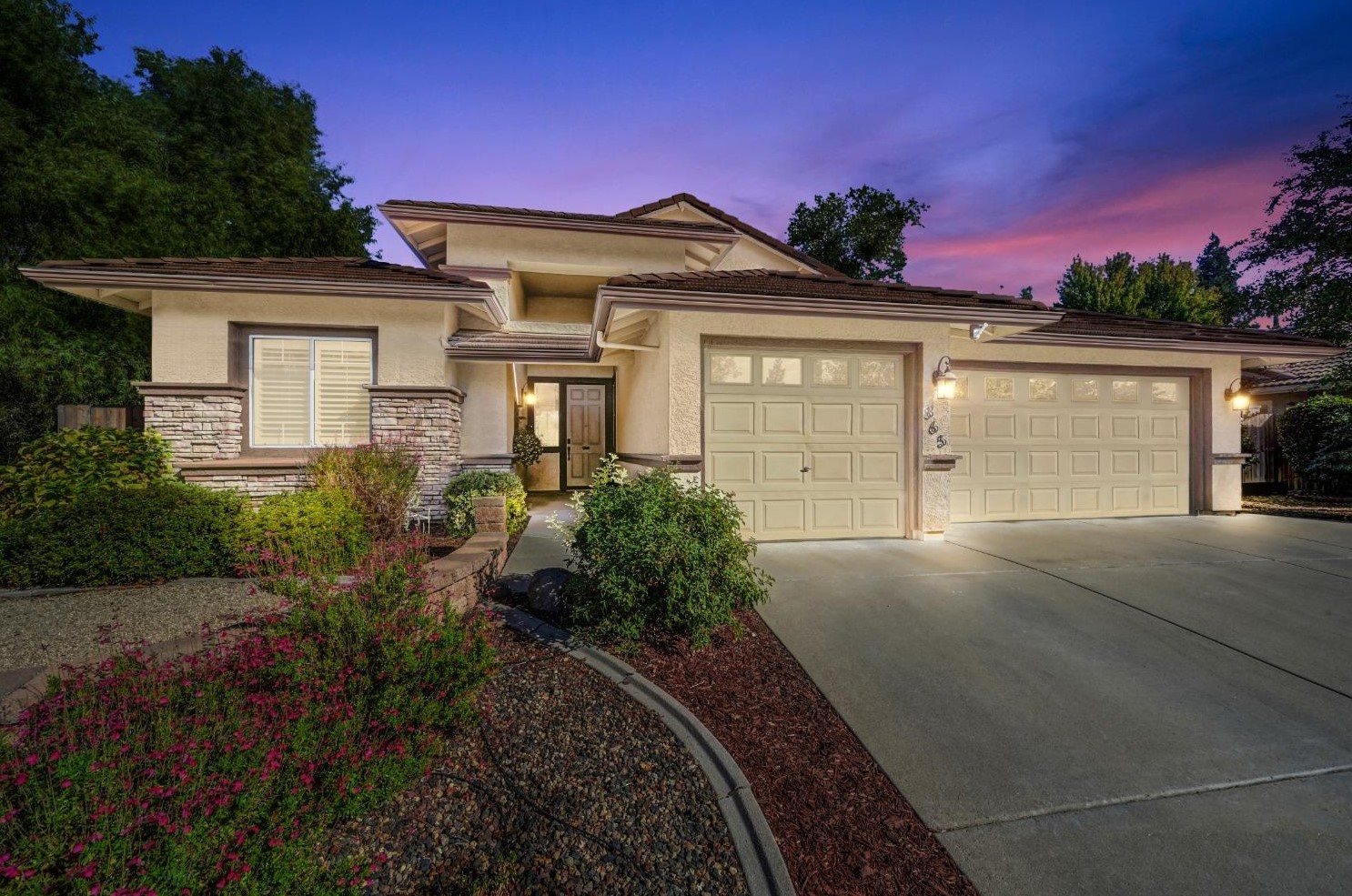 865 Densmore Way, Folsom, CA 95630