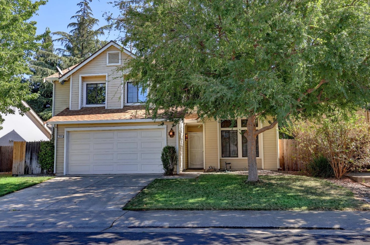 9009 Levant Ct, Elk Grove, CA 95758