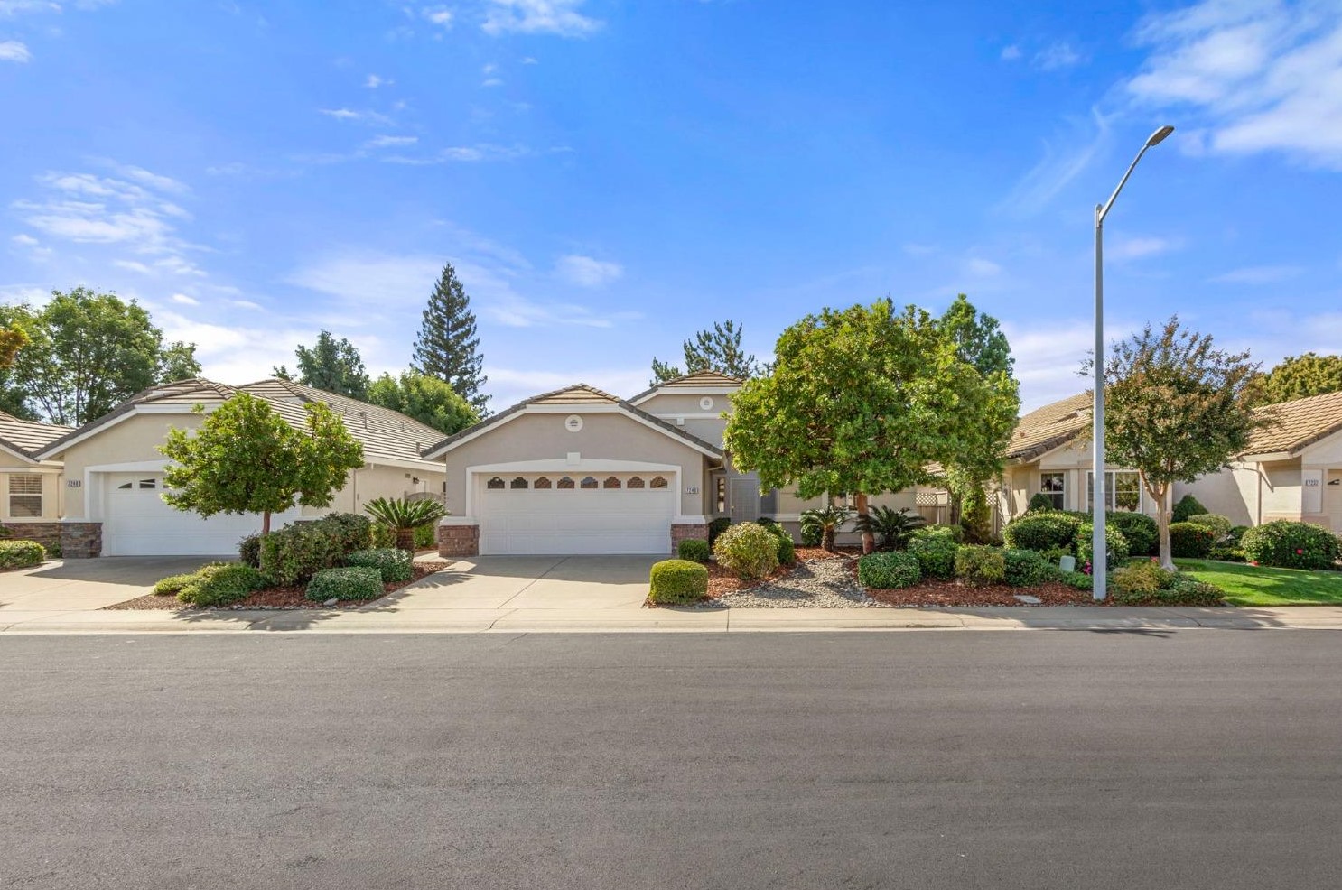 7240 Pineschi Pl, Roseville, CA 95747-8330