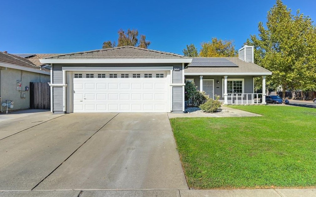 2595 Drummond Dr, Yuba City, CA 95991