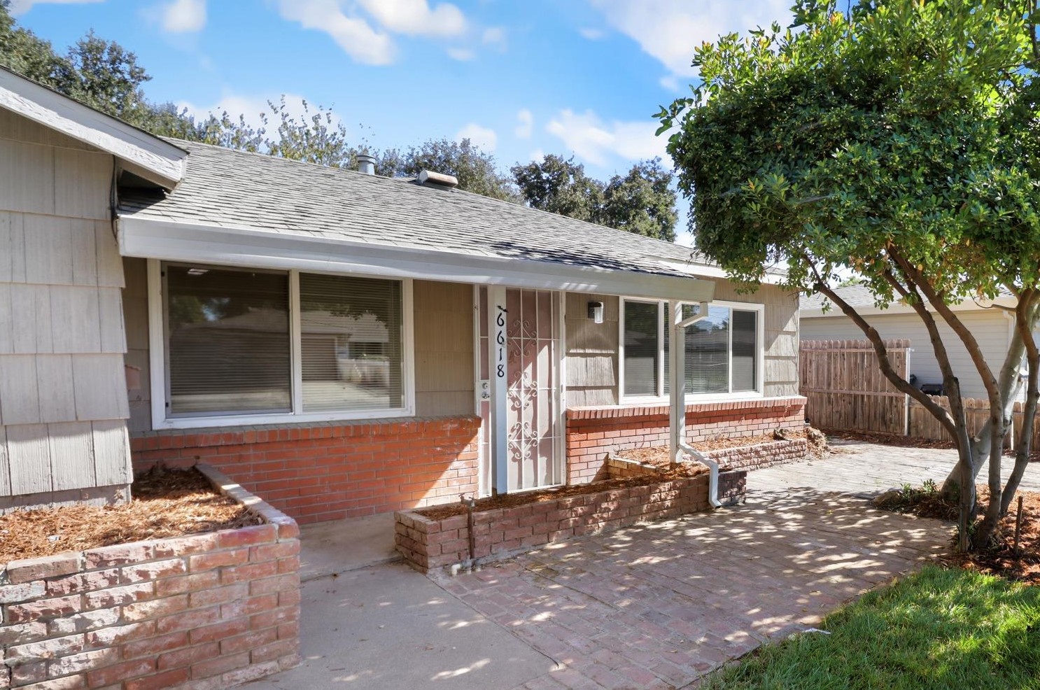 6618 5th Ave, Rio Linda, CA 95673-3410