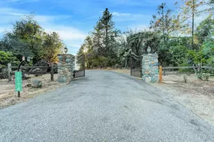 16174 Thornberry Ln, Grass Valley, CA 95949 - Photo 6