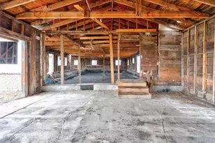 21188 Elgin Ave, Dos Palos, CA 93620 - Photo 16