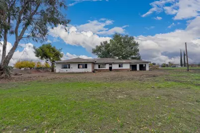 21188 Elgin Avenue, Dos Palos, CA 93620 - Photo 2