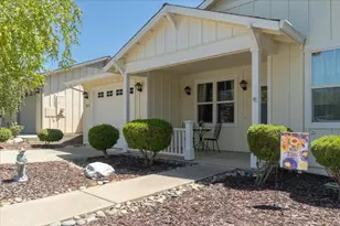 102 Cottage Cir, Murphys, CA 95247 - Photo 2
