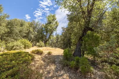 8 N Cedar Vista Circle, Bass Lake, CA 93604 - Photo 18