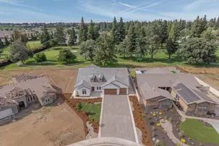 9807 S Plaza De Oro Dr, Oakdale, CA 95361 - Photo 2