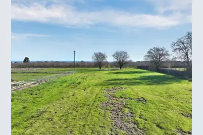 3093 Feather River Blvd, Olivehurst, CA 95961 - Photo 18
