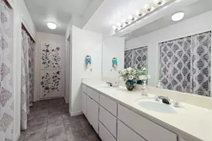 6713 Embarcadero Dr, Stockton, CA 95219 - Photo 22