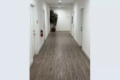 5638 N Gledhill Avenue, Olivehurst, CA 95961 - Photo 6