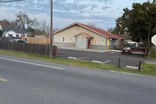 5638 N Gledhill Ave, Olivehurst, CA 95961 - Photo 2