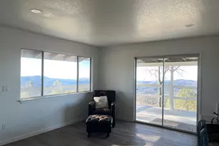 5611 Donkey Ln, Coulterville, CA 95311 - Photo 32