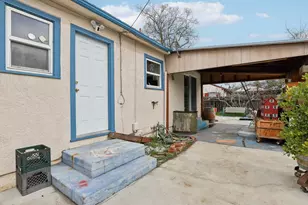 1812 W Monterey Ave, Stockton, CA 95204 - Photo 16