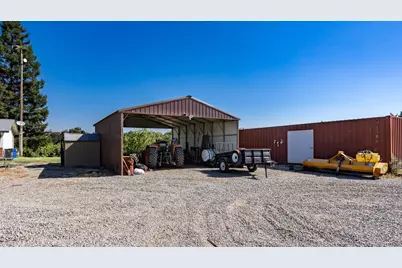 9337 Creekside Lane, Modesto, CA 95357 - Photo 38