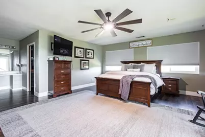 9337 Creekside Lane, Modesto, CA 95357 - Photo 14