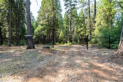 13518 Quaker Hill Cross Road, Nevada City, CA 95959 - Photo 2