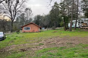 19625 Tara Ln, Penn Valley, CA 95946 - Photo 12