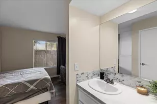 3701 Colonial Dr, Modesto, CA 95356 - Photo 20