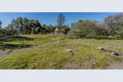 17551 Lueders Court, Fiddletown, CA 95629 - Photo 14