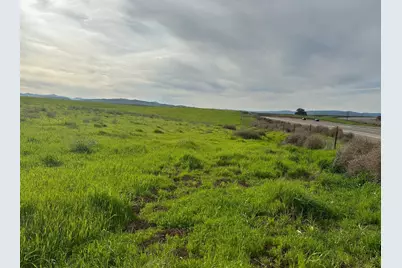 1 Billy Wright Road, Los Banos, CA 93635 - Photo 10