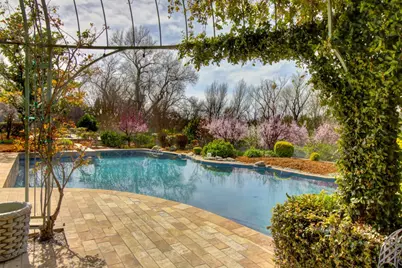 2400 E Tiffany Lane, Sacramento, CA 95827 - Photo 8