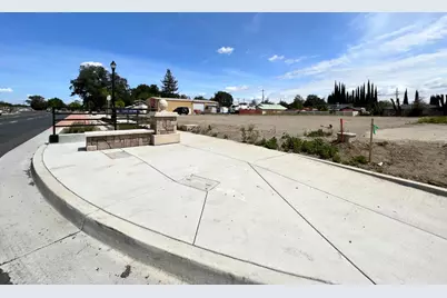 10375 Live Oak Blvd, Live Oak, CA 95953 - Photo 16