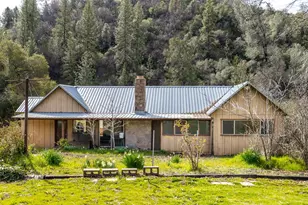 7449 Esmeralda Rd, San Andreas, CA 95249 - Photo 16