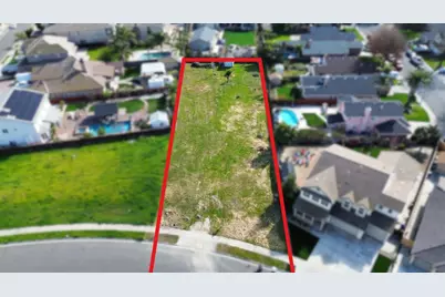 2900 Canyon Falls Drive, Modesto, CA 95351 - Photo 2