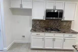 683 Mark Thomas Dr, Yuba City, CA 95993 - Photo 8