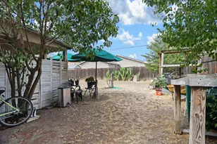 2337 E Alpine Ave, Stockton, CA 95205 - Photo 32