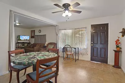 2337 E Alpine Avenue, Stockton, CA 95205 - Photo 10