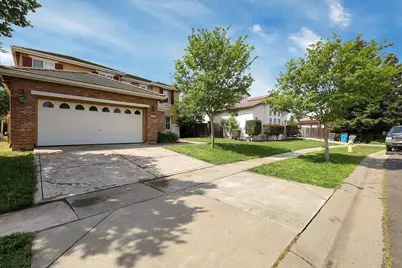 1670 Guildford Way, Plumas Lake, CA 95961 - Photo 2