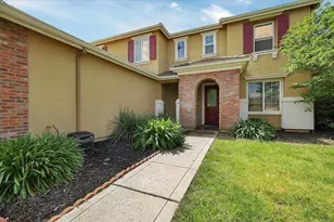 1670 Guildford Way, Plumas Lake, CA 95961 - Photo 4