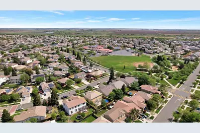 1670 Guildford Way, Plumas Lake, CA 95961 - Photo 52