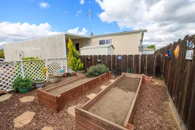 Jackson Avenue #197, Escalon, CA 95320 - Photo 36