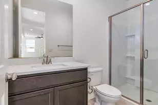 8204 Caminata Ln, Carmichael, CA 95608 - Photo 16