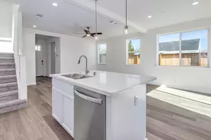 8204 Caminata Ln, Carmichael, CA 95608 - Photo 10