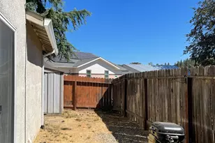3057 Courtside Dr, Diamond Springs, CA 95619 - Photo 16